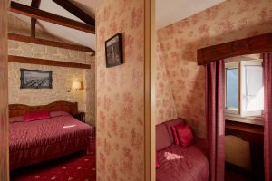 HOTEL MINERVE PARIS